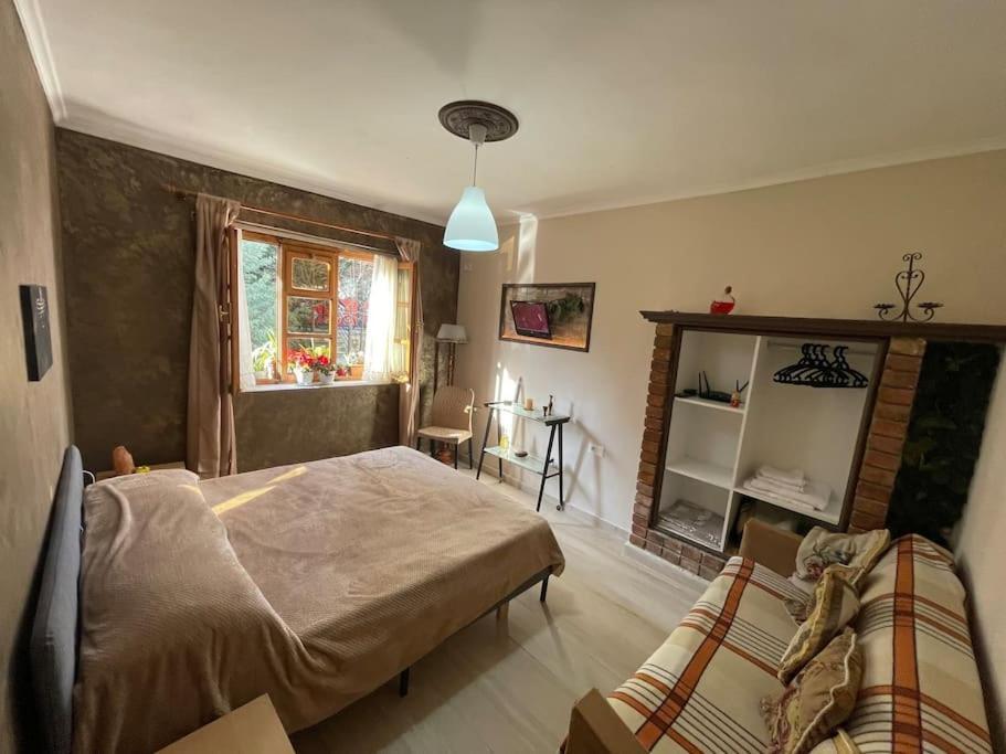 Central Cozy Apartment Old Train Station Tirana Buitenkant foto