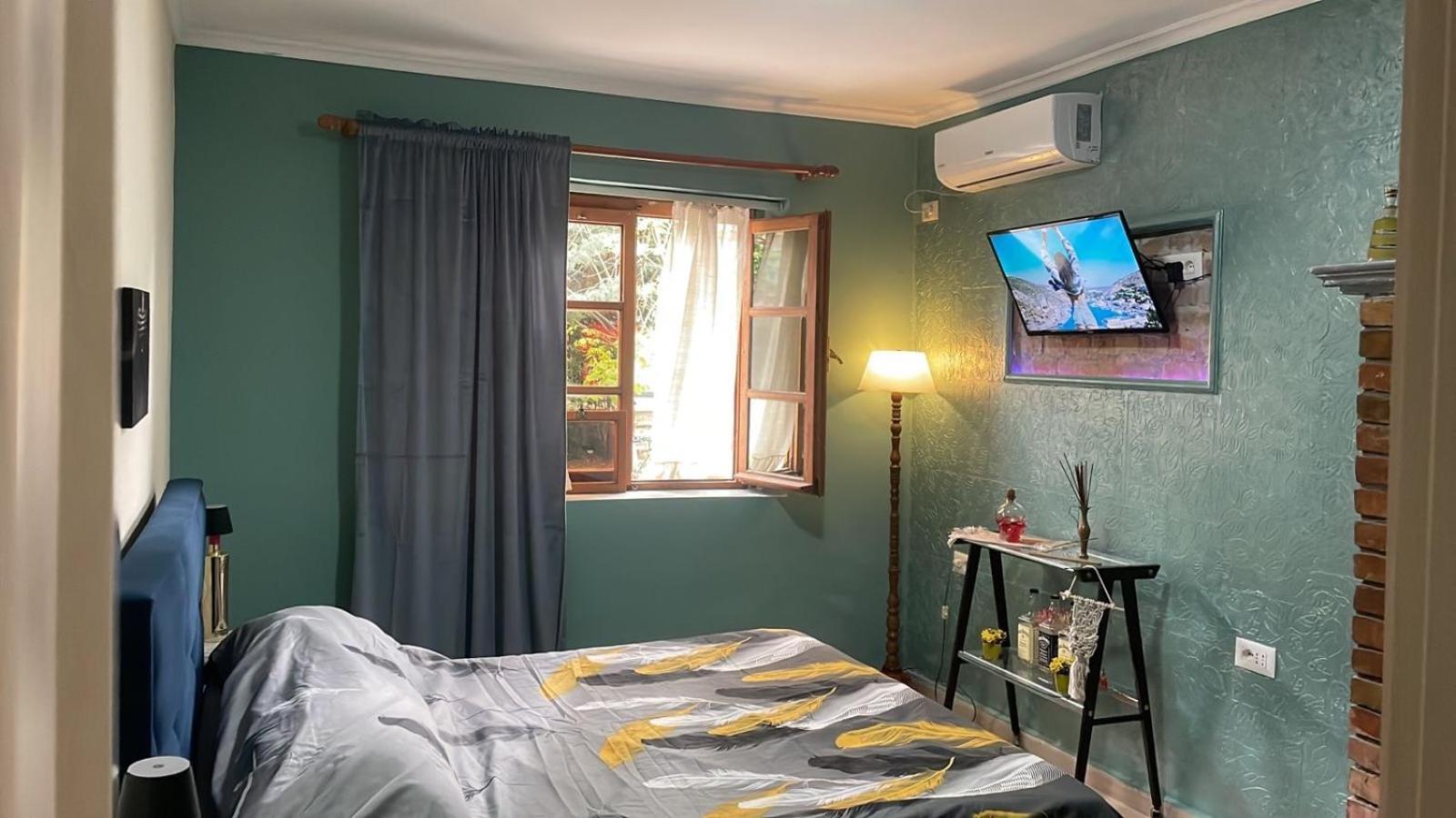 Central Cozy Apartment Old Train Station Tirana Buitenkant foto